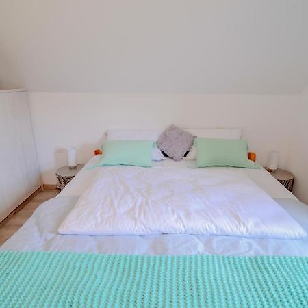 Flower House Podcetrtek Ngoại thất bức ảnh
