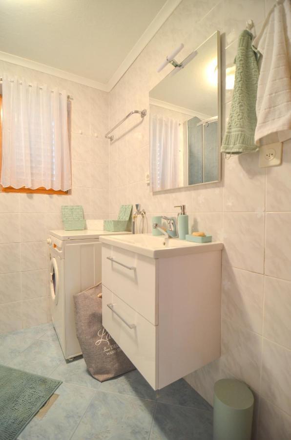 Flower House Podcetrtek Ngoại thất bức ảnh