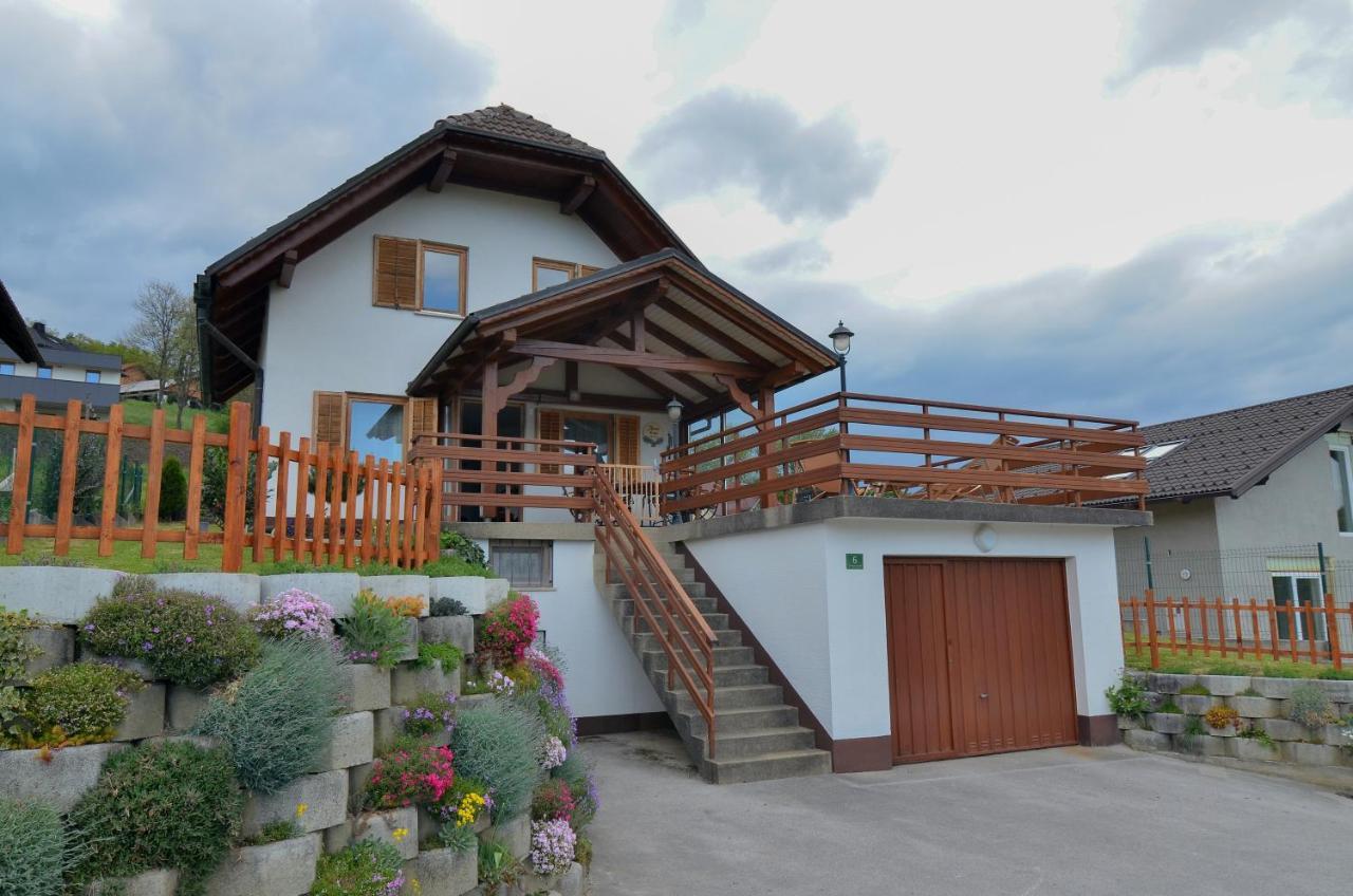 Flower House Podcetrtek Ngoại thất bức ảnh